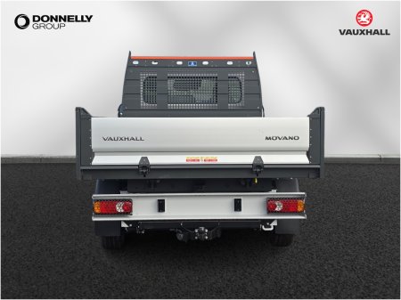 2026 Vauxhall Movano - photo 12