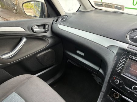 2014 Ford Galaxy - photo 19