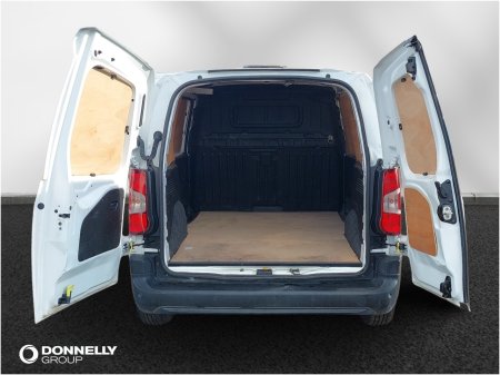 2022 Vauxhall Other - photo 13