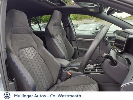 2026 Volkswagen Golf - photo 8
