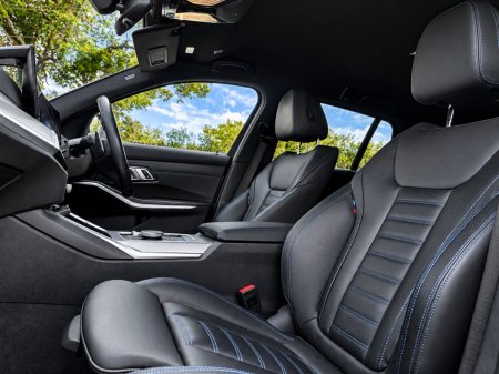 2023 BMW 3-Series - photo 5