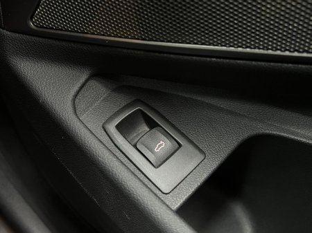 2021 BMW 3-Series - photo 34