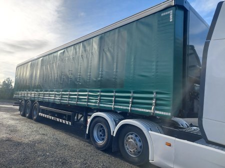 2016 SDC CURTAINSIDER - photo 2