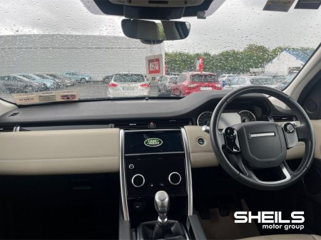2020 Land Rover Discovery Sport - photo 2