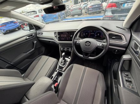 2021 Volkswagen T-Roc - photo 18