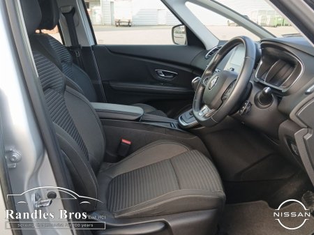 2019 Renault Scenic - photo 10