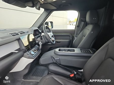 2026 Land Rover Defender - photo 3