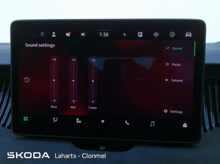 2026 Skoda Superb - photo 18