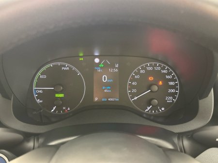 2023 Toyota Yaris - photo 13