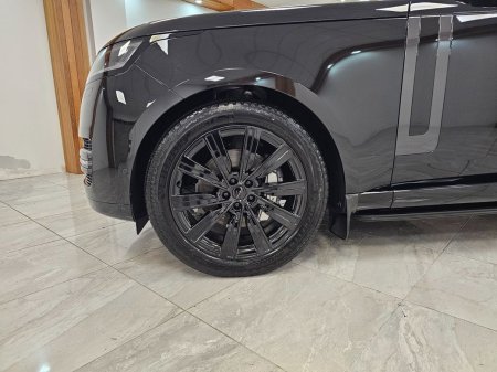 2026 Land Rover Range Rover - photo 3