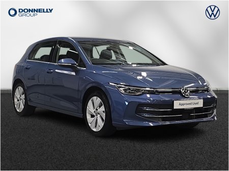2025 Volkswagen Golf Hatchback Style