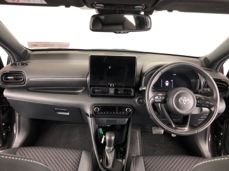 2024 Toyota Yaris - photo 8