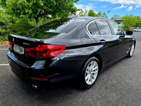 2018 BMW 5-Series - photo 2