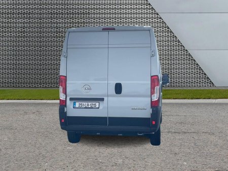 2025 Opel Movano - photo 9