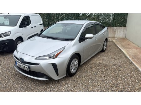2021 Toyota Prius - photo 2