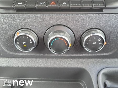 2022 Renault Master - photo 35