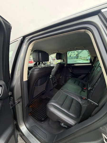 2016 Volkswagen Touareg - photo 3