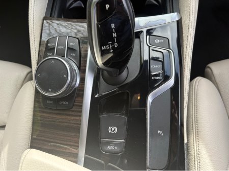 2019 BMW 5-Series - photo 18
