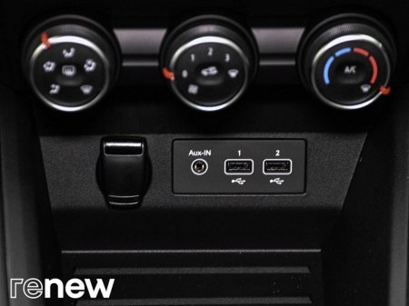 2021 Renault Clio - photo 23