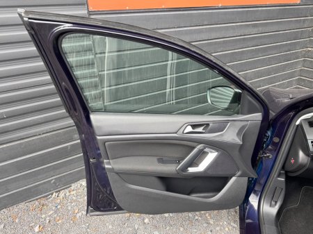 2014 Peugeot 308 - photo 18