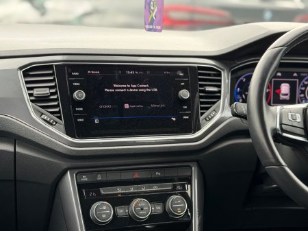 2020 Volkswagen T-Roc - photo 24