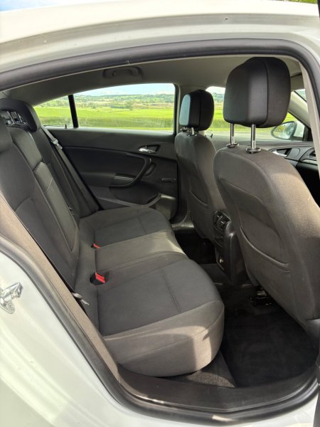 2012 Vauxhall Insignia - photo 13