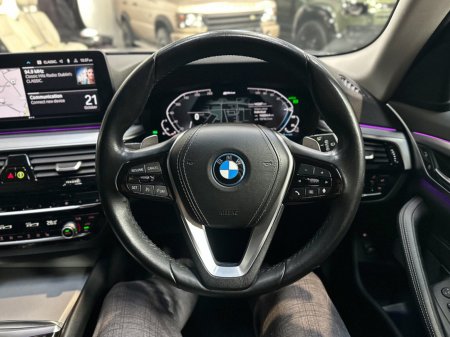 2022 BMW 5-Series - photo 20