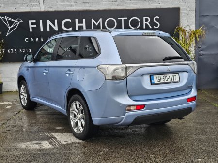2015 Mitsubishi Outlander - photo 4