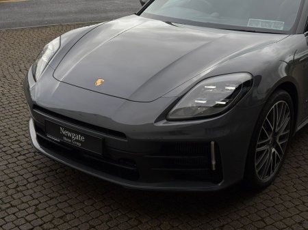 2025 Porsche Panamera - photo 47