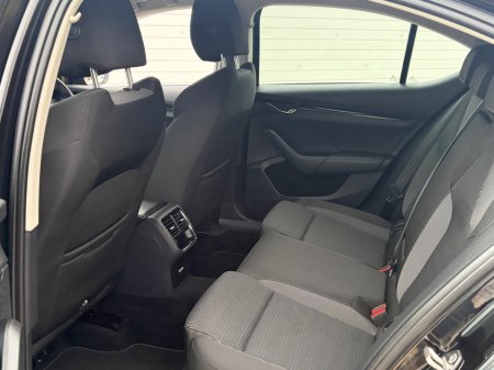 2022 Skoda Octavia - photo 17