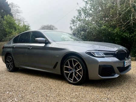 2023 BMW 5-Series - photo 3
