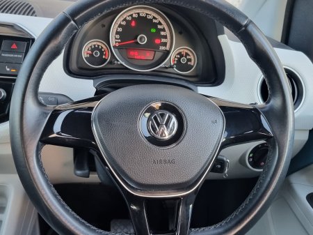 2018 Volkswagen up! - photo 19