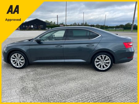 2021 Skoda Superb - photo 8