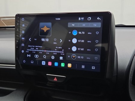 2024 Toyota Yaris - photo 16