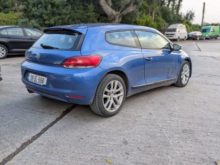 2009 Volkswagen Scirocco - photo 2