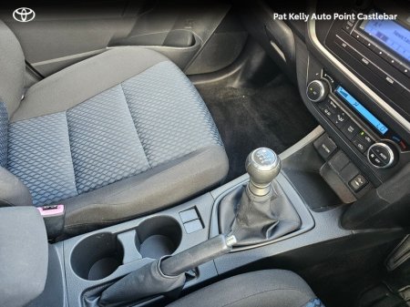 2015 Toyota Auris - photo 16