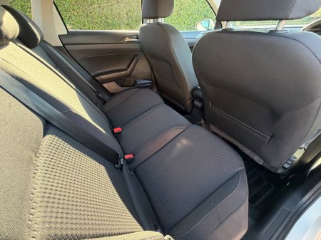 2019 Volkswagen Polo - photo 11