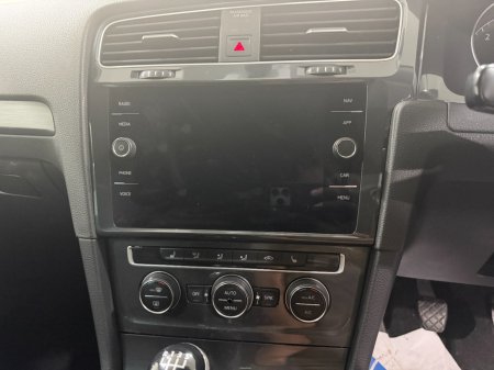 2020 Volkswagen Golf - photo 13