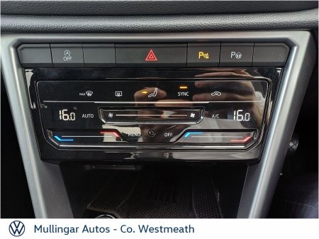2025 Volkswagen T-Roc - photo 19