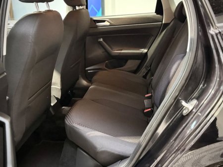 2021 Volkswagen Polo - photo 12