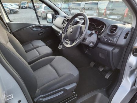 2021 Renault Trafic - photo 17