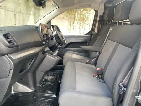 2024 Toyota Proace - photo 6