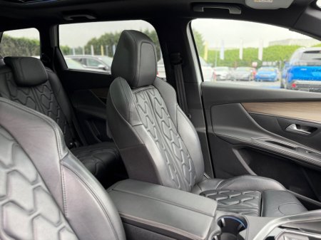 2021 Peugeot 5008 - photo 14
