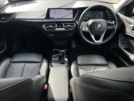 2022 BMW 2-Series - photo 9