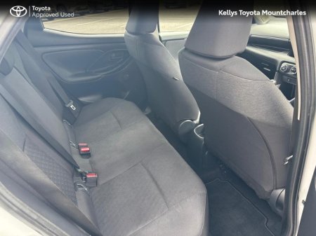 2022 Toyota Yaris - photo 9