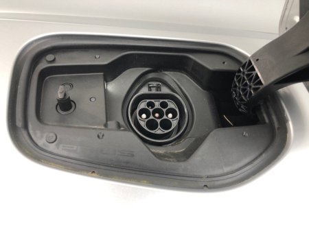 2024 Toyota Prius - photo 6