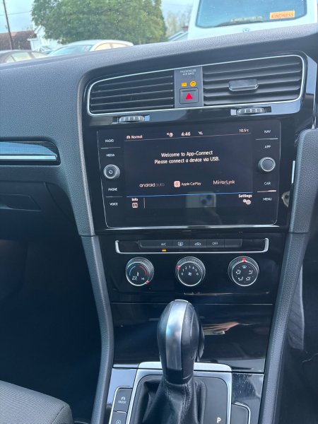 2019 Volkswagen Golf - photo 10