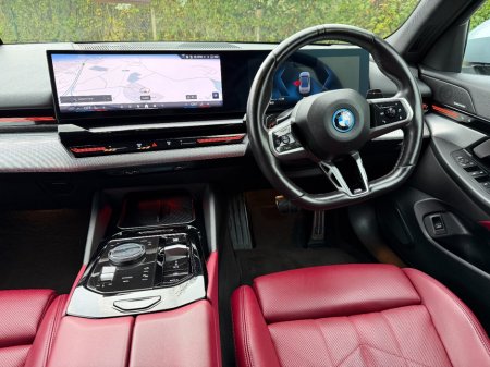 2024 BMW 5-Series - photo 20