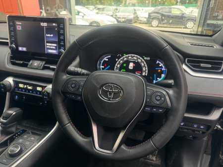 2021 Toyota RAV4 - photo 8