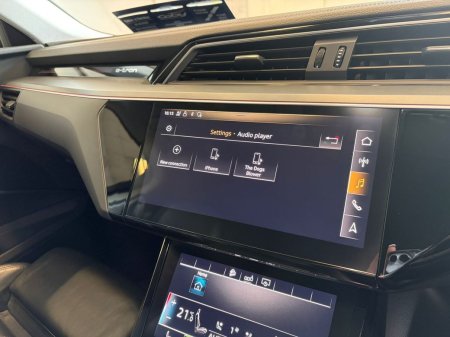 2020 Audi e-tron - photo 30